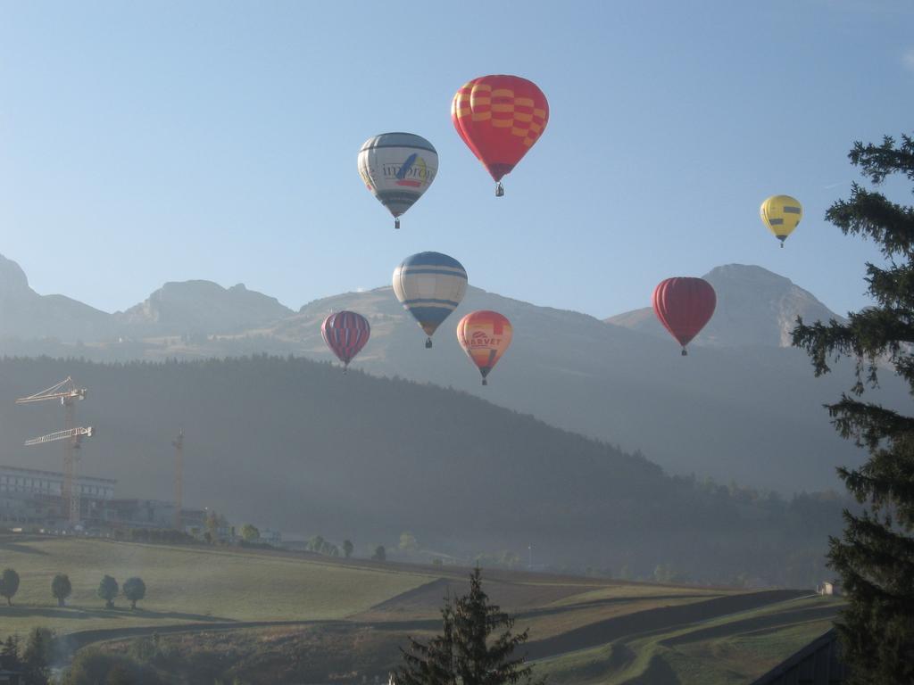 Hotel Du Centre Villard-de-Lans Esterno foto